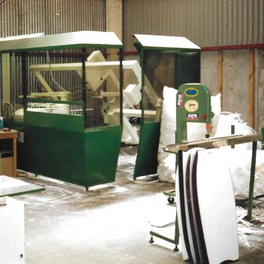 Bodyboard Profile Cutting Machine